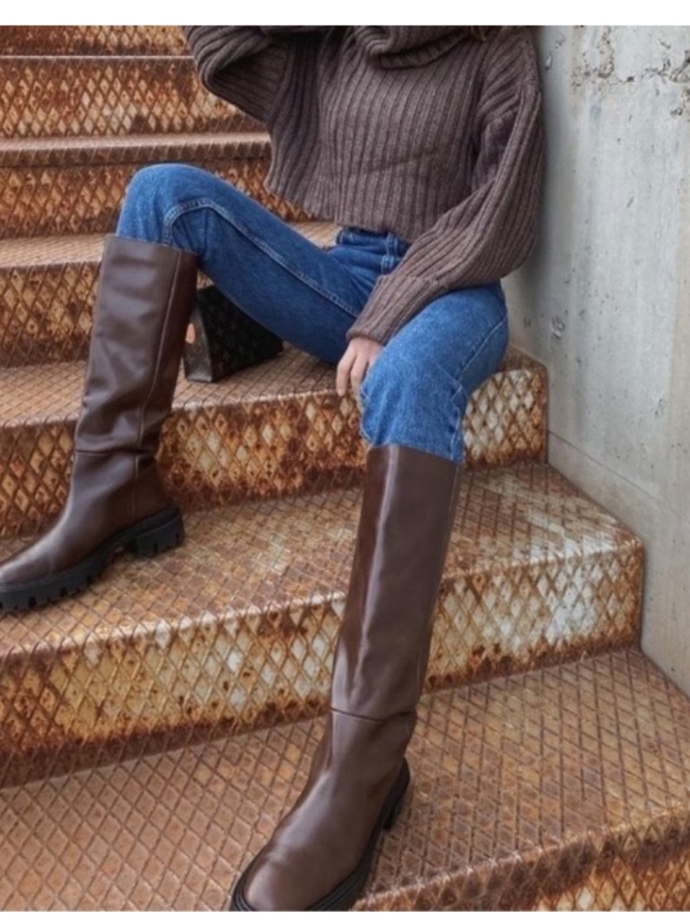 ZARA Viral Tall Leather Combat Lug Sole Chunky Fall Winter Boots in Coffee Brown